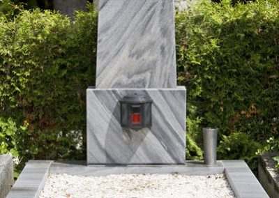 Wachauer Marmor Obelisk